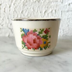 Vintage Harker Custard Cup Petit Point Cross Stitch Pattern Hotoven Floral